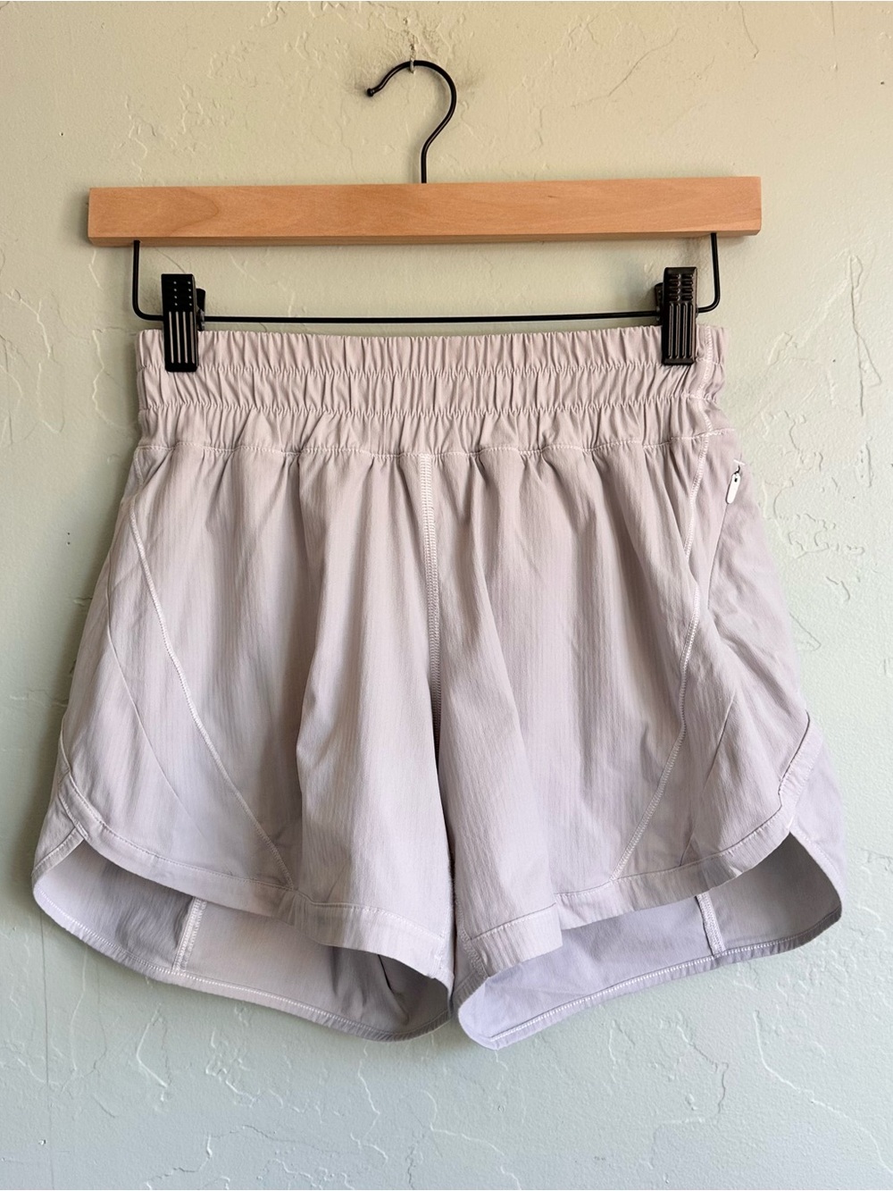 Lululemon Track That Lined Shorts 5" Light Gray Athletic Shorts Women's Size 4